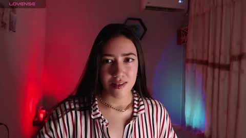 Snapshot of aurora_shy_ chatting on July 19, 2026, 2:54 pm Aurora online show from July 19, 2026, 2:54 pm