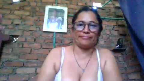 auroraangels1 online show from April 28, 2026, 7:19 pm