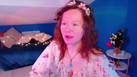 auroraborealis__ online show from January 10, 2026, 6:48 am