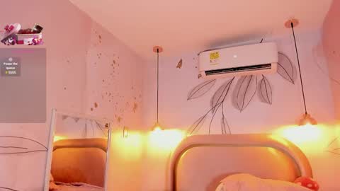 Aurora online show from March 12, 2025, 10:39 pm