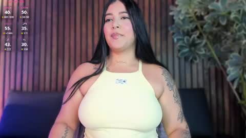 Snapshot of auroraqueenn chatting on July 25, 2026, 7:44 pm auroraqueenn online show from July 25, 2026, 7:44 pm