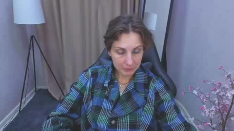 Aurora online show from November 8, 2025, 3:45 pm