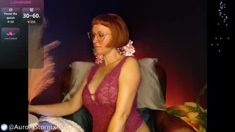 Snapshot of aurorastormxoxo chatting on November 20, 2025, 2:01 am Aurora Storm online show from November 20, 2025, 2:01 am