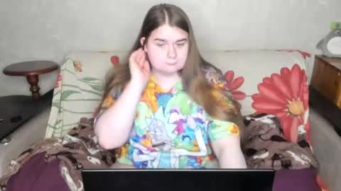 Snapshot of aushpana chatting on February 24, 2025, 1:42 pm aushpana online show from February 24, 2025, 1:42 pm