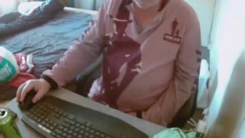 aussiebaker online show from October 1, 2025, 2:06 am