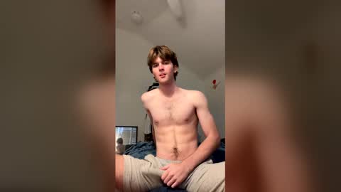 aussieboyethan online show from March 2, 2026, 5:19 am