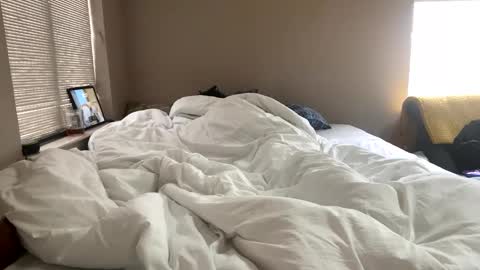 HarrisonGeorge online show from February 27, 2025, 3:15 pm