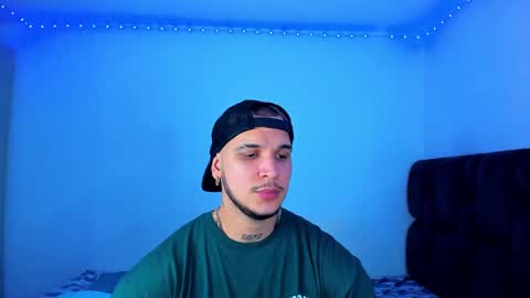 Snapshot of austin_curry chatting on December 20, 2024, 10:54 pm A online show from December 20, 2024, 10:54 pm