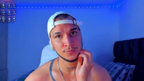 Snapshot of austin_curry chatting on December 25, 2024, 1:42 am A online show from December 25, 2024, 1:42 am