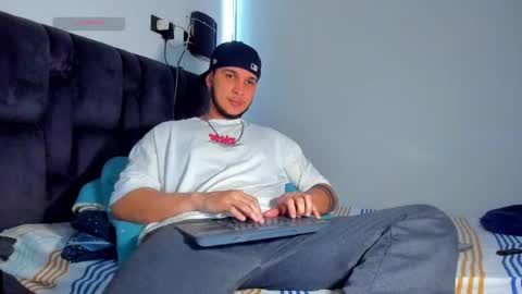 Snapshot of austin_curry chatting on June 5, 2026, 9:20 pm A online show from June 5, 2026, 9:20 pm
