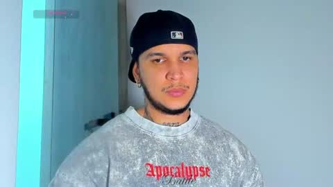 Snapshot of austin_curry chatting on June 17, 2026, 11:05 pm A online show from June 17, 2026, 11:05 pm