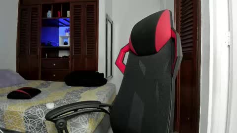 Austin online show from November 12, 2025, 12:05 pm