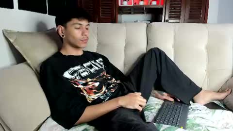 Snapshot of austin_falcon chatting on June 9, 2026, 1:01 pm Austin online show from June 9, 2026, 1:01 pm