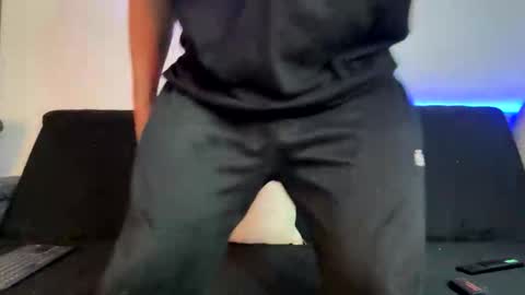 AustinTorres  online show from April 20, 2026, 1:08 am