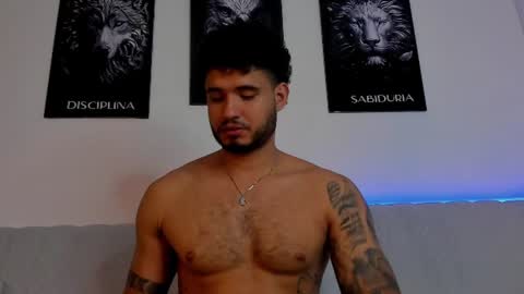 AustinTorres  online show from June 14, 2026, 1:25 am