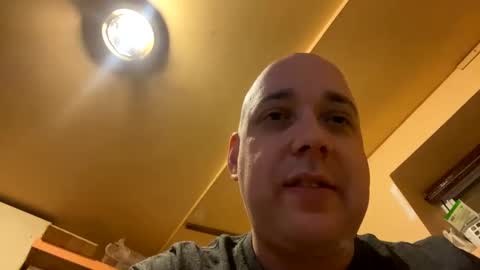 Auz online show from December 27, 2024, 8:24 am