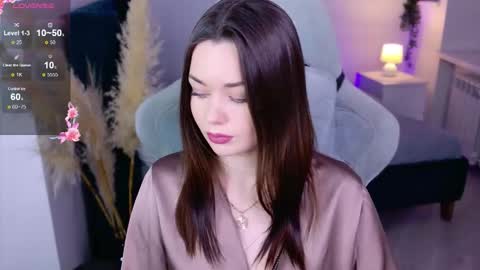 Ava online show from October 4, 2025, 2:15 pm