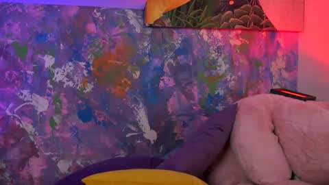 Ava online show from June 2, 2026, 7:16 pm