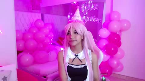 Snapshot of ava_williams_ chatting on November 14, 2025, 10:29 pm AVA online show from November 14, 2025, 10:29 pm