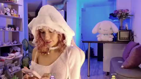 Snapshot of ava_williams_ chatting on June 25, 2026, 3:17 am AVA online show from June 25, 2026, 3:17 am