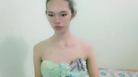 avacadaxcx online show from September 11, 2025, 4:29 pm