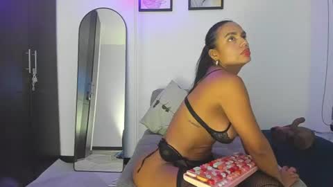Ava Ferrera Elena online show from July 15, 2026, 3:56 am