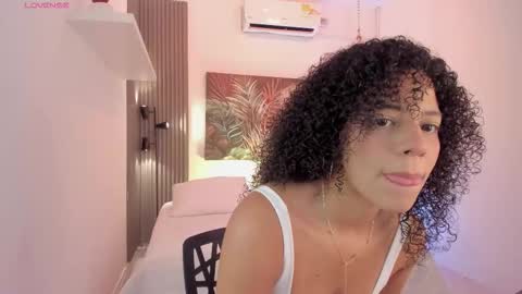 Avalon online show from December 5, 2025, 7:43 pm