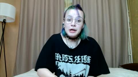 avaobierne online show from May 26, 2026, 7:26 am