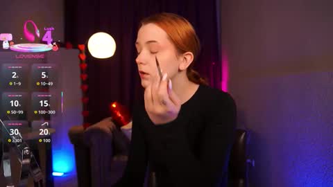  Ava  online show from February 9, 2026, 6:28 am