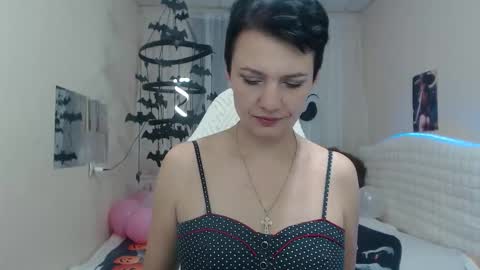 avasaturnian online show from October 17, 2025, 12:41 pm