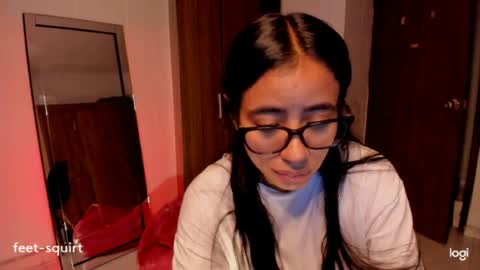 Snapshot of ave_fenix69 chatting on August 4, 2026, 1:31 am Valery -- online show from August 4, 2026, 1:31 am