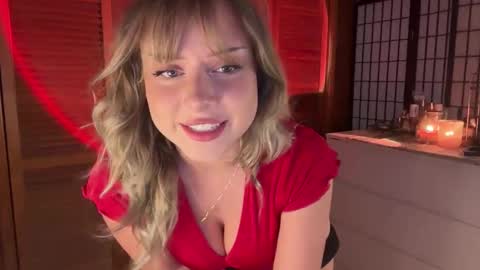 Snapshot of averyyy333 chatting on October 23, 2025, 9:46 pm Avery online show from October 23, 2025, 9:46 pm