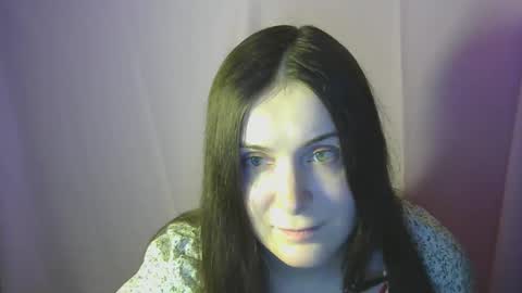 avialenne online show from April 24, 2026, 5:26 pm