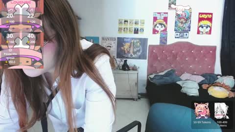Snapshot of avril2809 chatting on February 8, 2025, 2:36 am Abril online show from February 8, 2025, 2:36 am