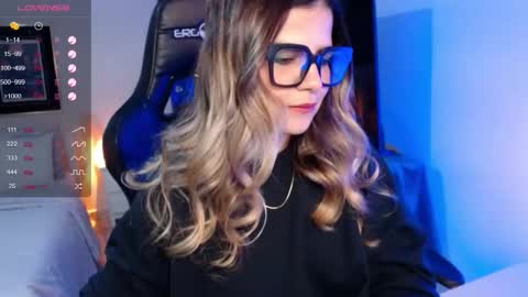 Avrill Morgan online show from November 7, 2025, 2:06 pm