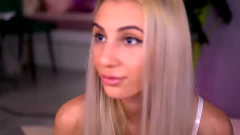 awalynch online show from February 4, 2026, 4:51 am