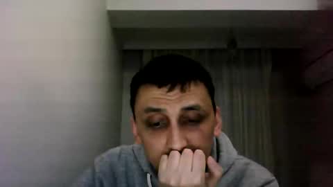 Snapshot of awesenheit chatting on April 5, 2026, 7:22 pm awesenheit online show from April 5, 2026, 7:22 pm