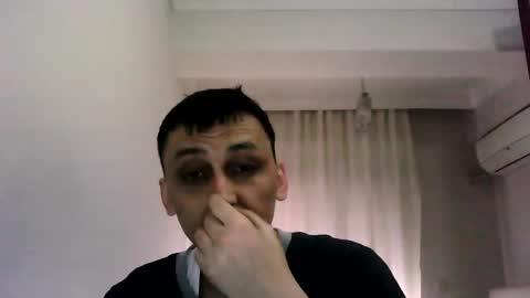 Snapshot of awesenheit chatting on April 19, 2026, 8:57 am awesenheit online show from April 19, 2026, 8:57 am