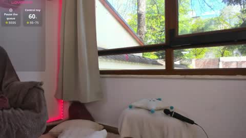 Jolie online show from April 20, 2026, 8:39 am