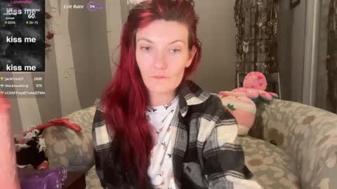 awesomeblossommm online show from April 13, 2026, 11:32 pm