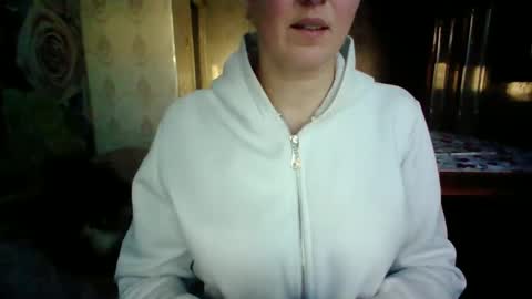 awesomeladyy online show from January 4, 2025, 1:10 pm