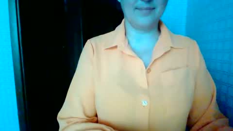 Snapshot of awesomeladyy chatting on July 7, 2026, 7:23 am awesomeladyy online show from July 7, 2026, 7:23 am