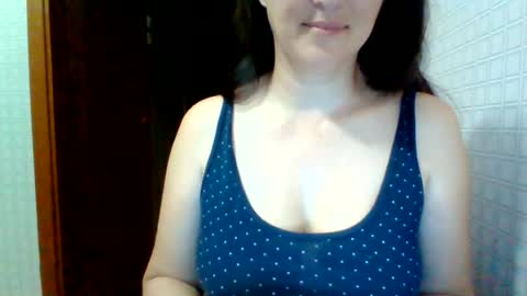 Snapshot of awesomeladyy chatting on July 15, 2026, 9:31 pm awesomeladyy online show from July 15, 2026, 9:31 pm