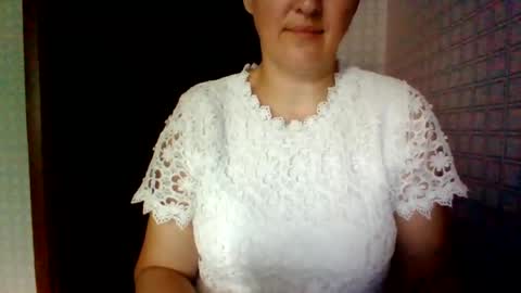 Snapshot of awesomeladyy chatting on July 23, 2026, 9:40 am awesomeladyy online show from July 23, 2026, 9:40 am