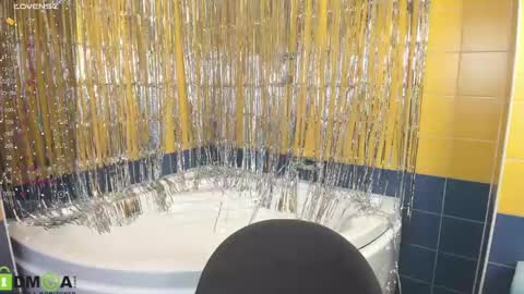 Emily online show from March 2, 2025, 1:15 am