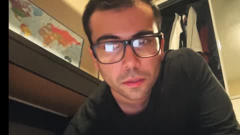 Snapshot of axel101101 chatting on February 9, 2025, 1:25 pm Axel Palacios online show from February 9, 2025, 1:25 pm