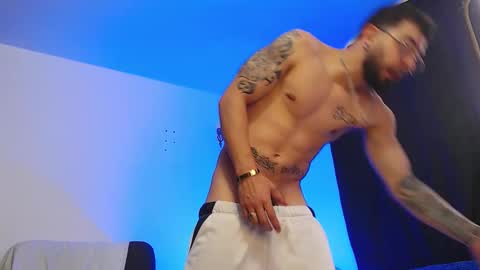 Independiente Model online show from January 5, 2026, 7:06 pm