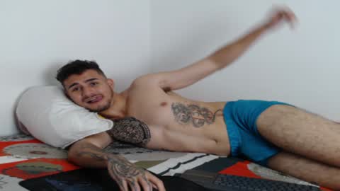 Axel online show from January 14, 2025, 6:28 pm