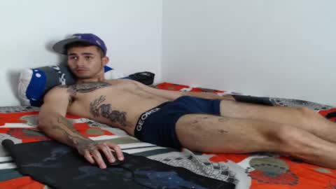 Axel online show from February 2, 2025, 6:42 pm