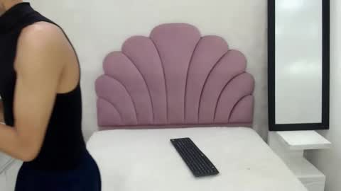 axel_and_jacob4 online show from November 14, 2025, 8:40 pm